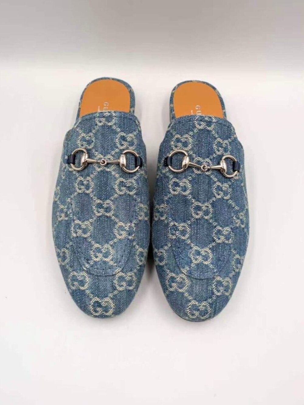 Gucci Women’s Monogram Jumbo GG Denim Malaga Princetown Slippers Light Blue EU37 - Picture 2 of 14